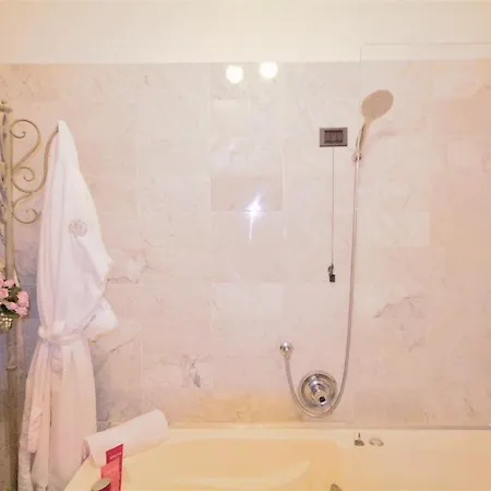 L'antico Borgo Cremia