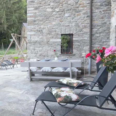 Aparthotel L'antico Borgo Cremia