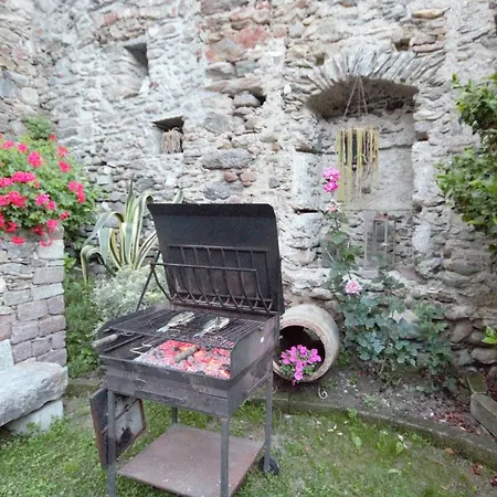 Aparthotel L'antico Borgo Cremia