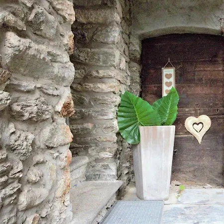 Aparthotel L'antico Borgo *