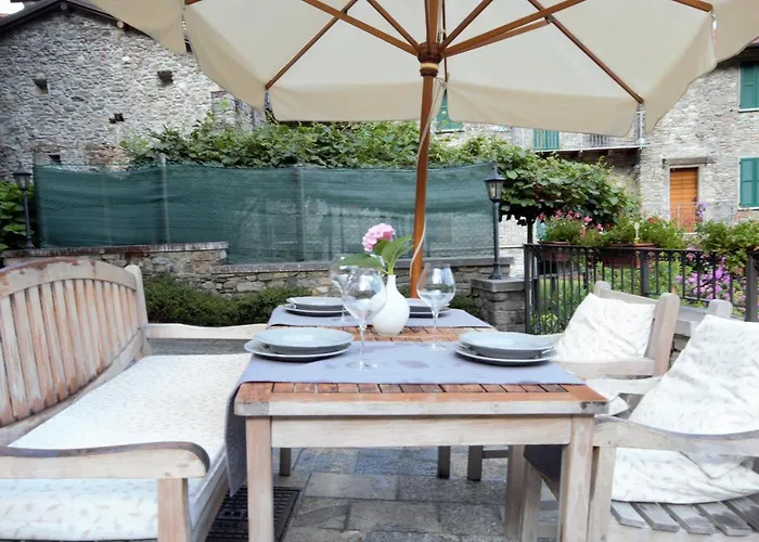 Apart-hotel L'antico Borgo Cremia