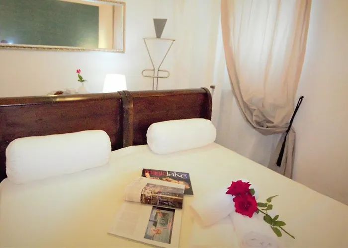 Apart-hotel L'antico Borgo Cremia