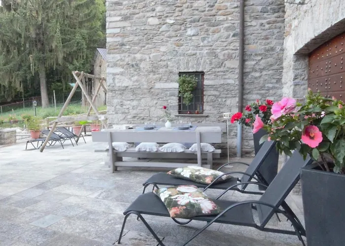 Apart-hotel L'antico Borgo Cremia