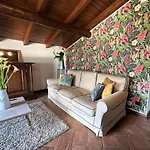Apartmanhotel L'antico Borgo Cremia